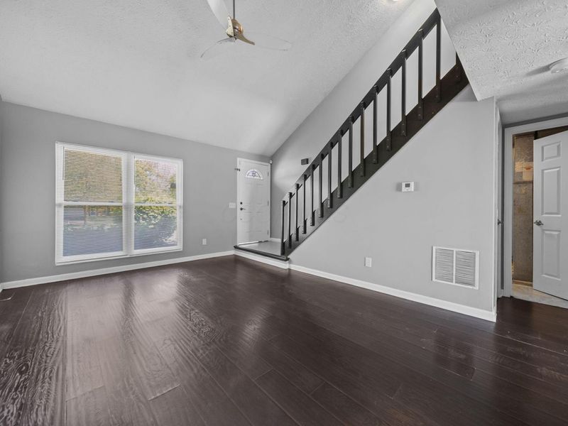 405 Huber Village Boulevard, Westerville, OH 43081 Photo 4