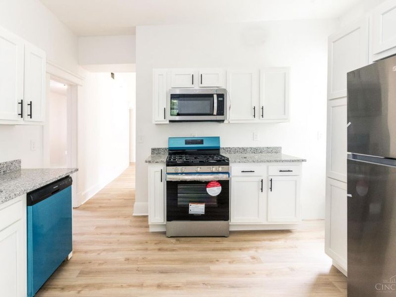 3319 Fairfield Avenue, Cincinnati, OH 45207 Photo 5