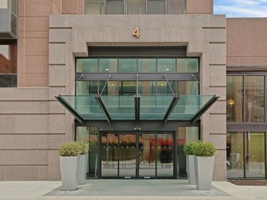 4 Martine , Unit 421, White Plains, NY 10606