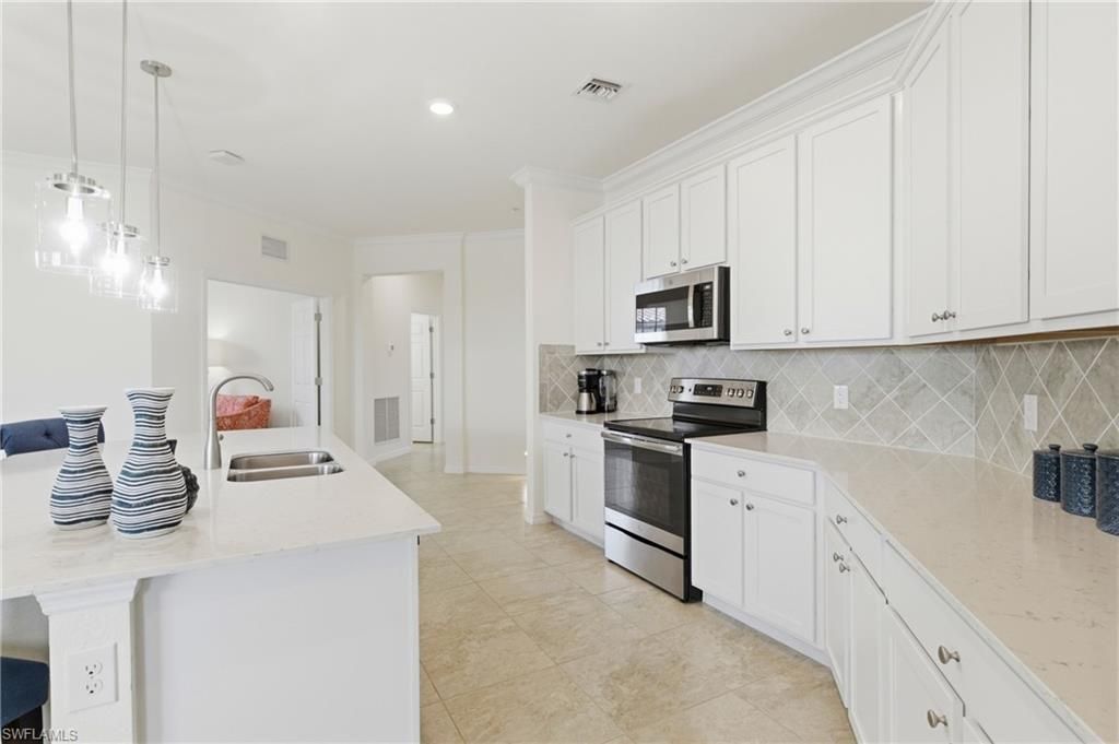 11781 Grand Belvedere Way, Unit 203, Fort Myers, FL 33913 Photo