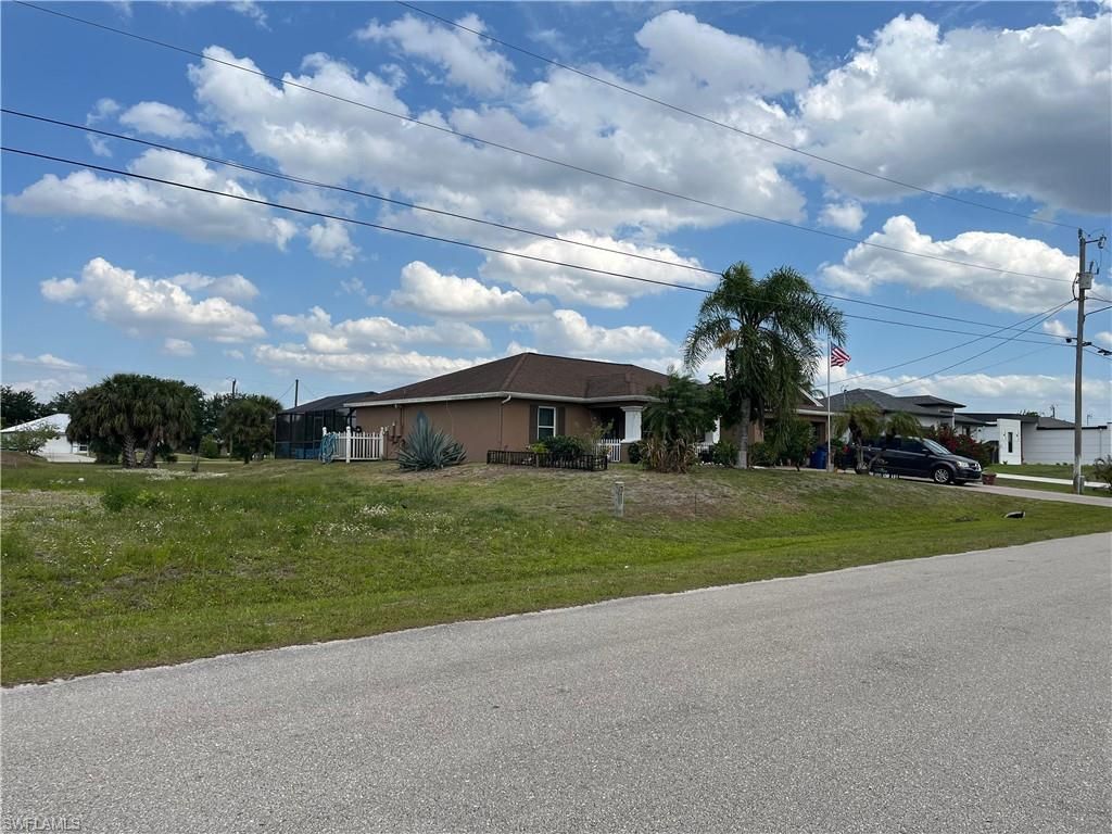 457 Petite Ave , Lehigh Acres, FL 33974 Photo