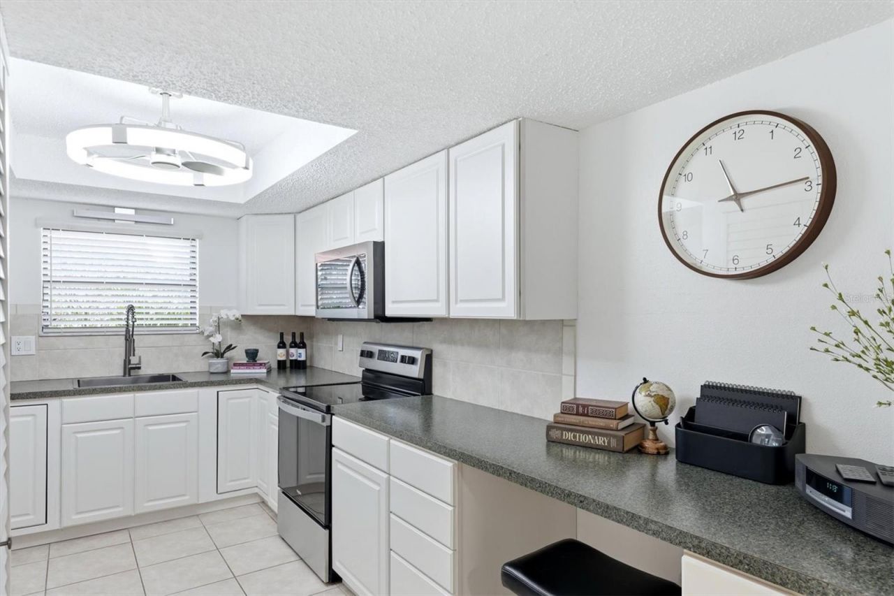 1469 56th Street W, Bradenton, FL 34209 Photo