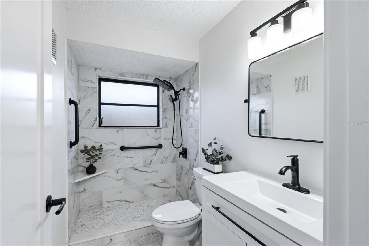 1469 56th Street W, Bradenton, FL 34209 Photo