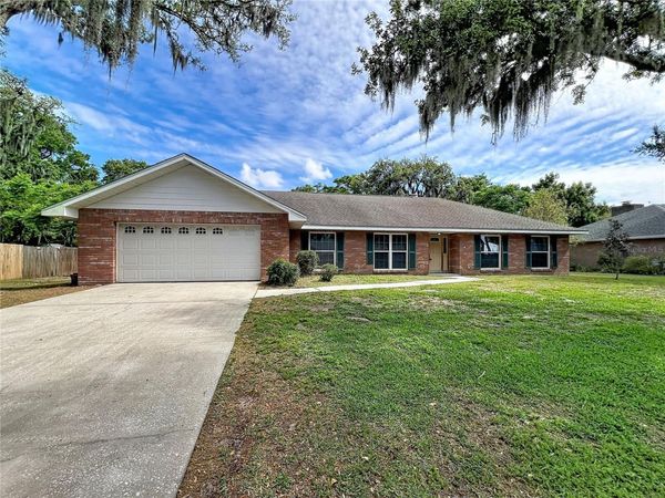 2418 STONEHILL AVENUE , VALRICO, FL 33594