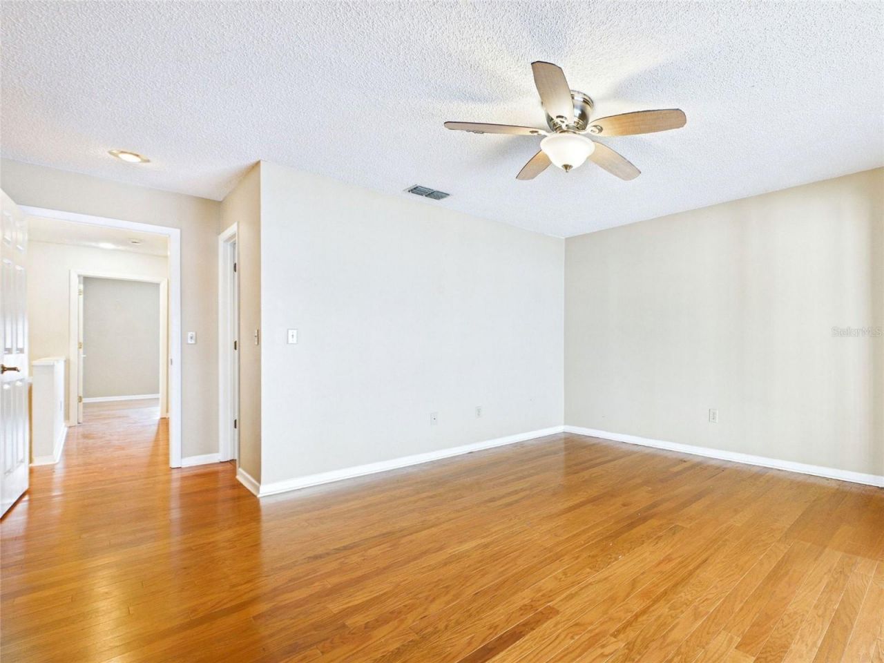 745 Pinellas Bayway S, Unit 202, Tierra Verde, FL 33715 Photo