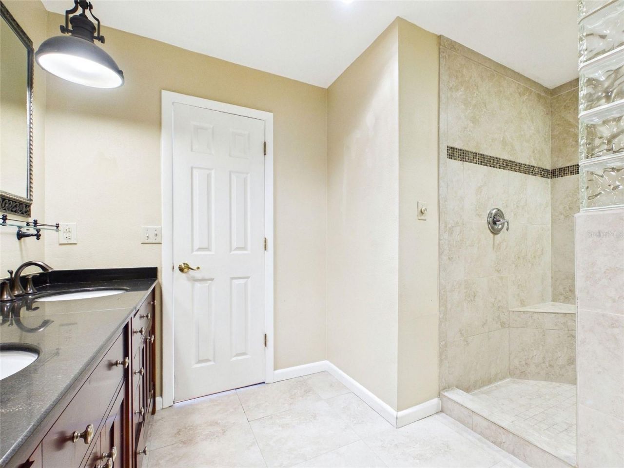 745 Pinellas Bayway S, Unit 202, Tierra Verde, FL 33715 Photo