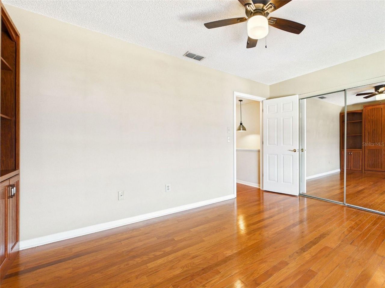 745 Pinellas Bayway S, Unit 202, Tierra Verde, FL 33715 Photo