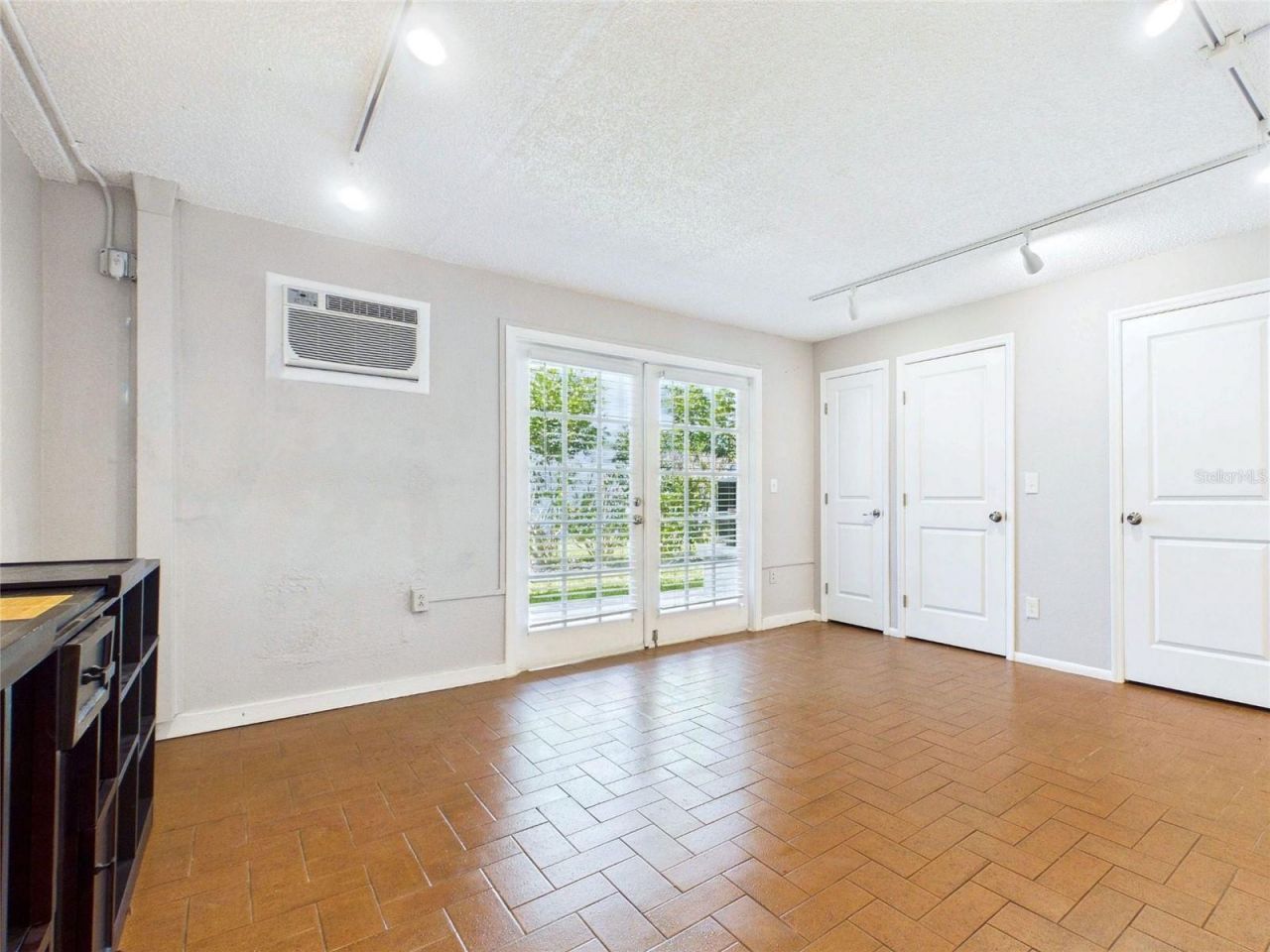 745 Pinellas Bayway S, Unit 202, Tierra Verde, FL 33715 Photo