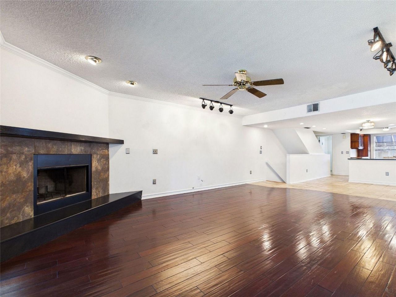 745 Pinellas Bayway S, Unit 202, Tierra Verde, FL 33715 Photo