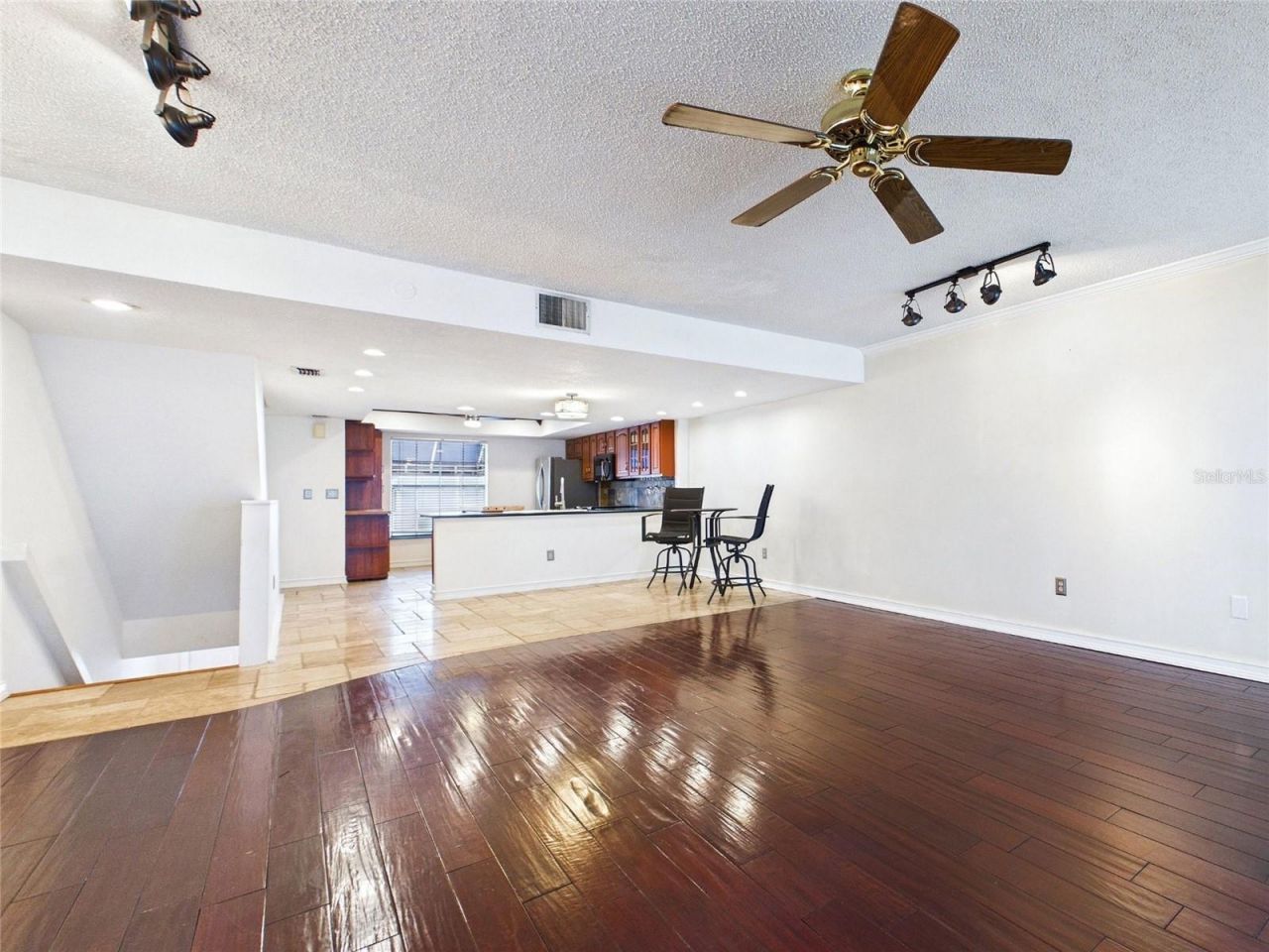 745 Pinellas Bayway S, Unit 202, Tierra Verde, FL 33715 Photo