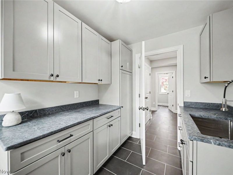 35 Greentree Road, Moreland Hills, OH 44022 Photo 13