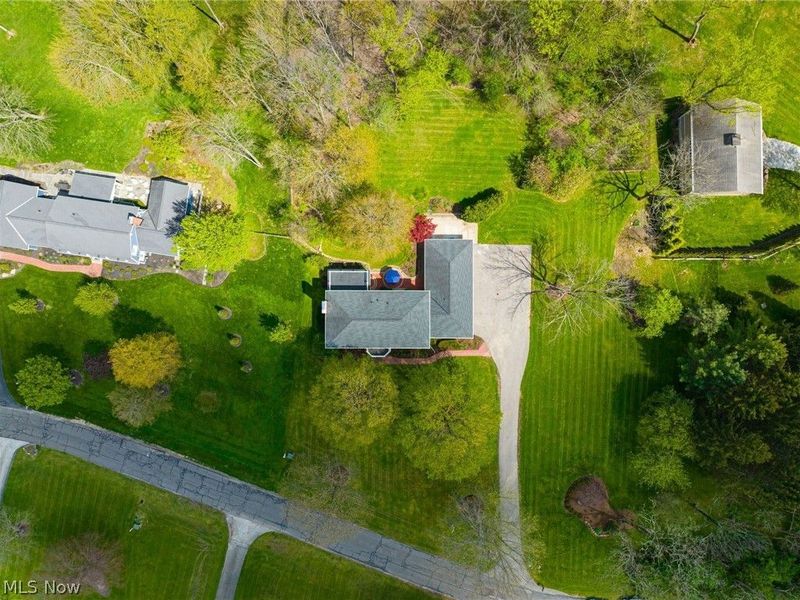 35 Greentree Road, Moreland Hills, OH 44022 Photo 38