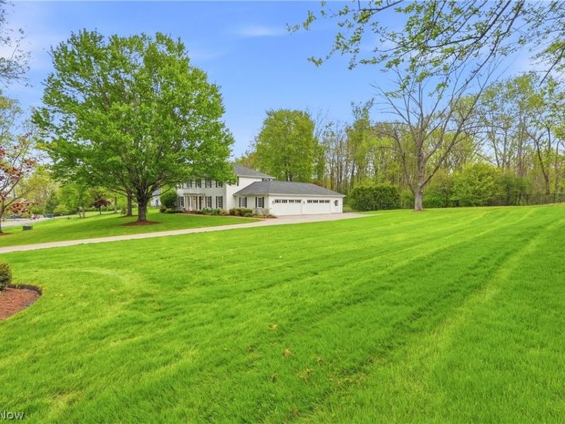 35 Greentree Road, Moreland Hills, OH 44022 Photo 42