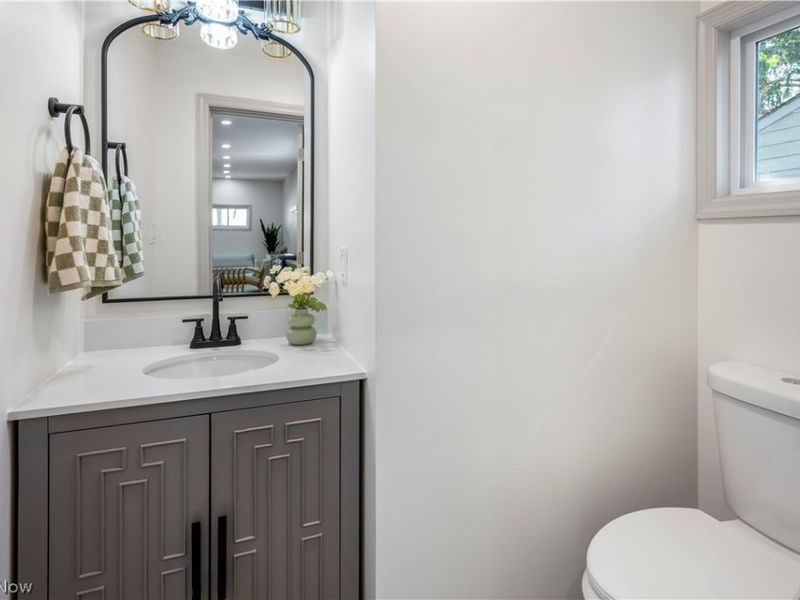 3839 Woodbridge Avenue, Cleveland, OH 44109 Photo 17