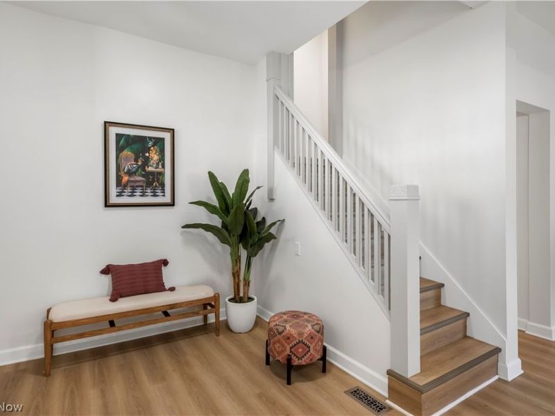 3839 Woodbridge Avenue, Cleveland, OH 44109 Photo 3