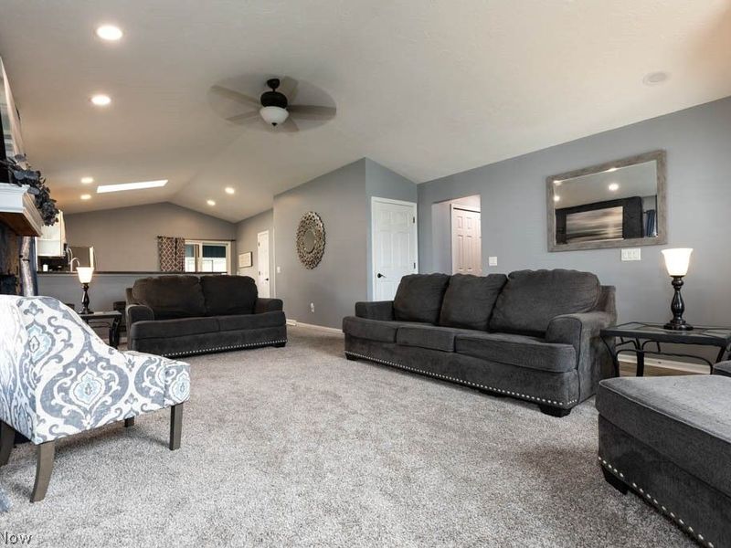 9504 Hoose Road, Mentor, OH 44060 Photo 4