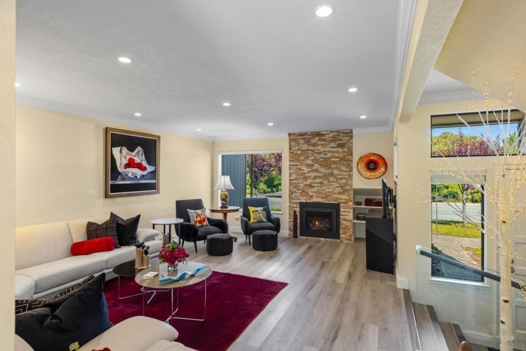 802 Brentwood Court, Pacific Grove, CA 93950 Main Photo