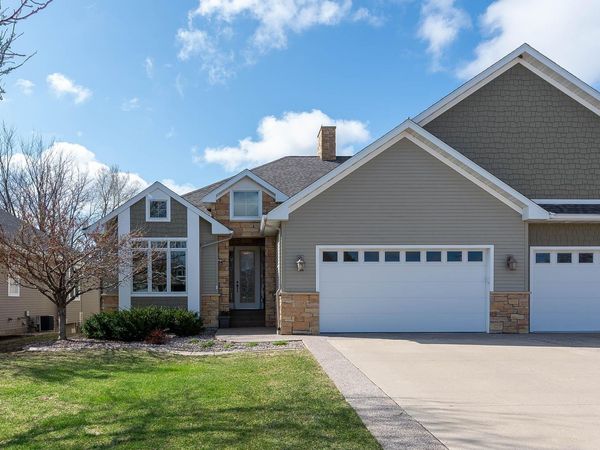 105 Viking Court , Mankato, MN 56001