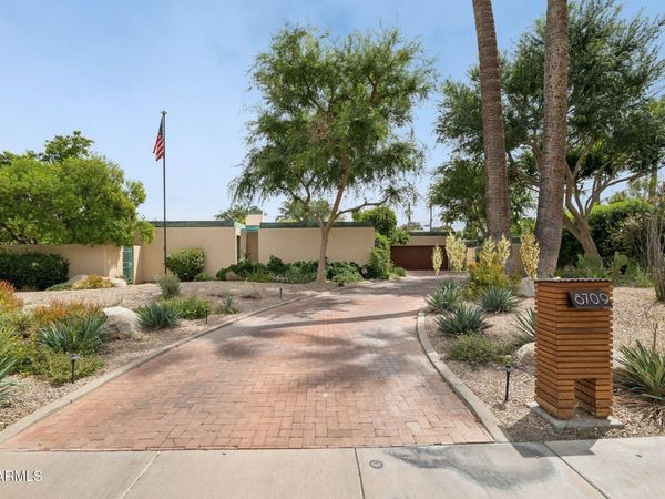 8709 N 11Th Avenue, Phoenix, AZ 85021