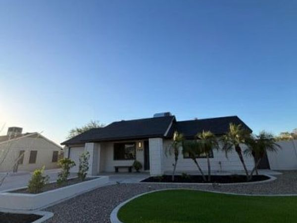 730 E HUBER Street, Mesa, AZ 85203