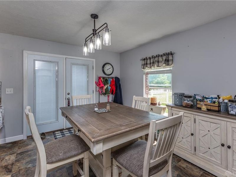 2014 Clearstream Way, Englewood, OH 45315 Photo 18