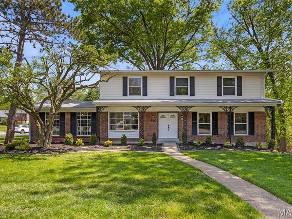 940 Fernview Drive, Creve Coeur, MO 63141