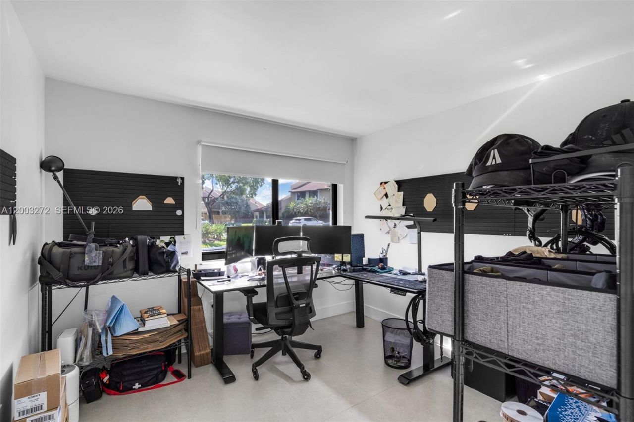 250 SW 97th Ter , Pembroke Pines, FL 33025 Photo