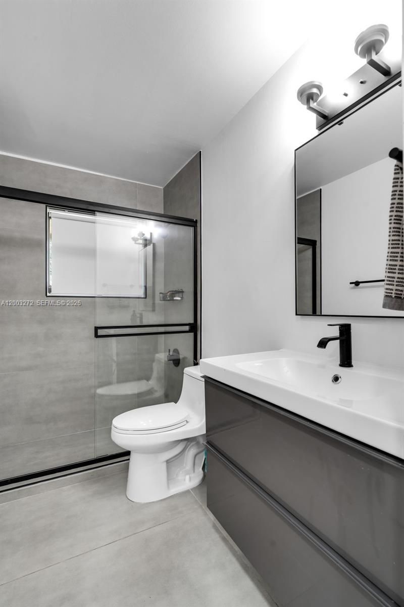 250 SW 97th Ter , Pembroke Pines, FL 33025 Photo