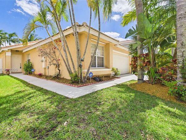 17626 SW 20th St, Miramar, FL 33029