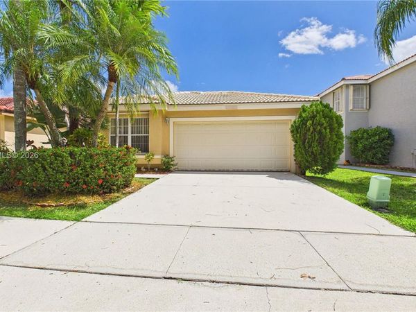 17626 SW 20th St, Miramar, FL 33029