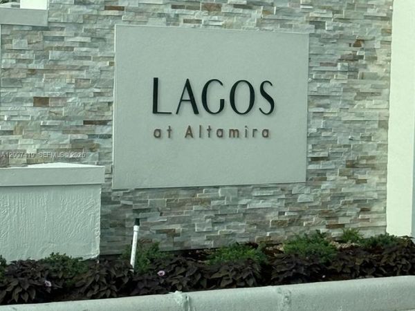 2573 SE 25th Ter , Homestead, FL 33035