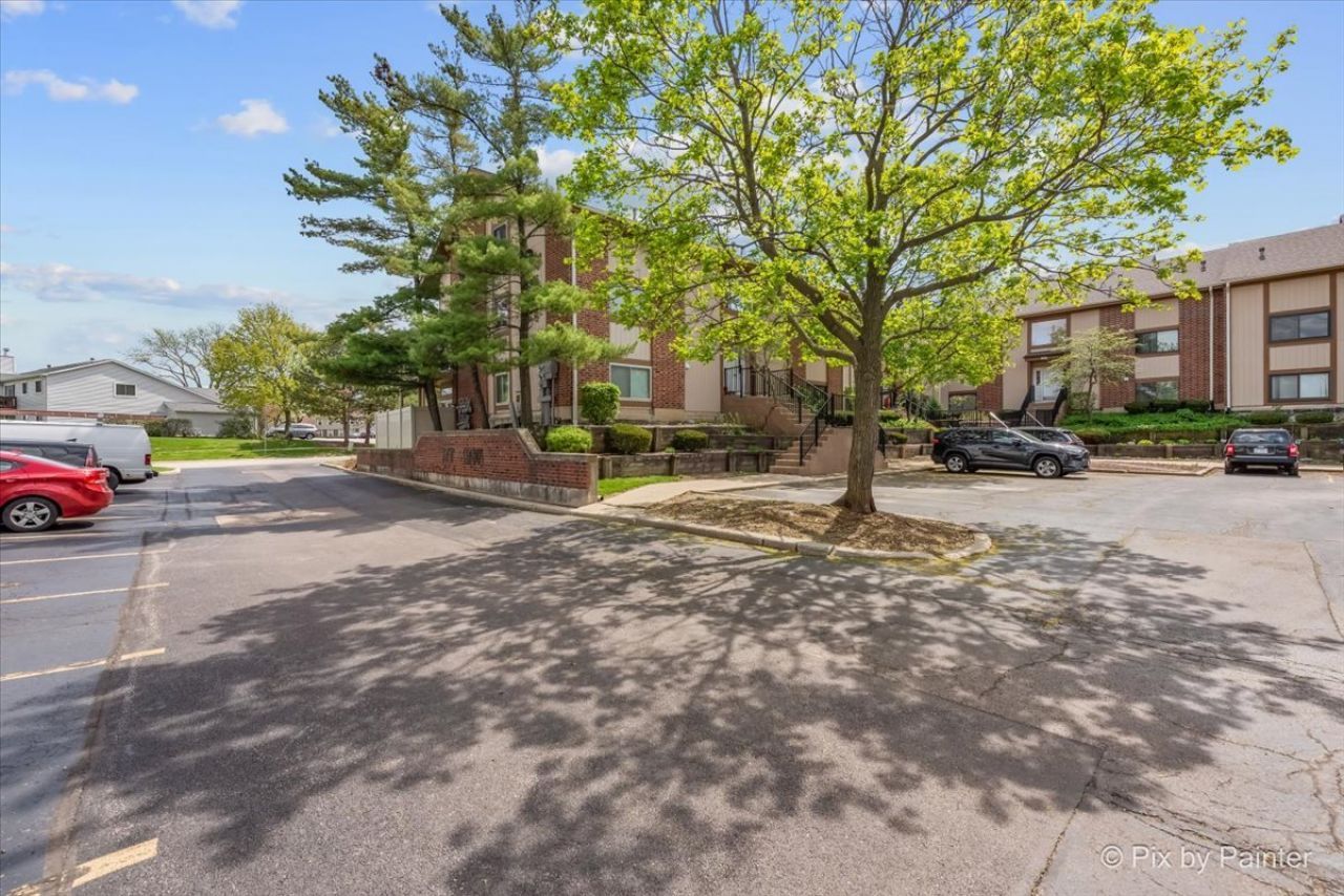 399 Wilmington Drive , Bartlett, IL 60103