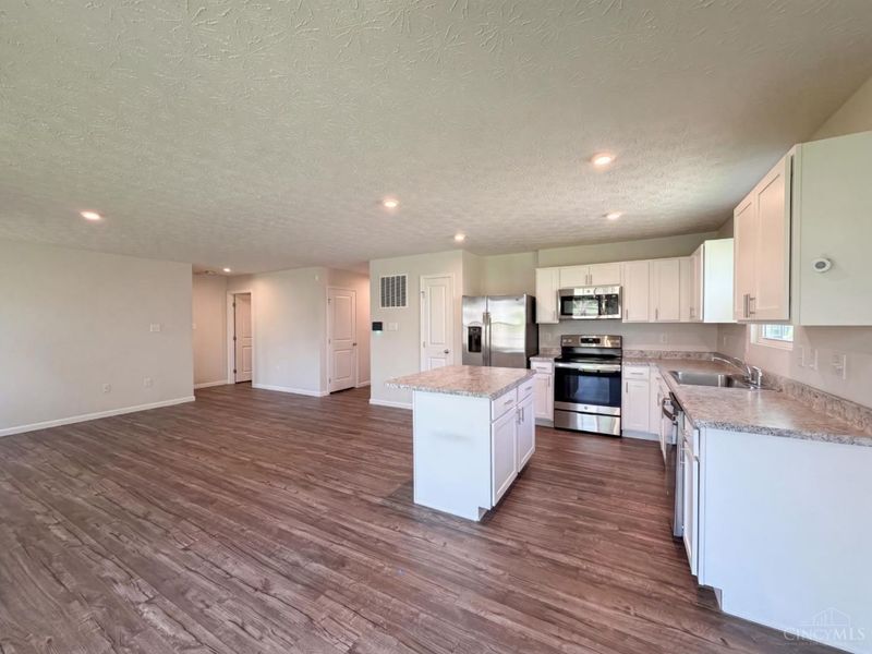 5790 Bentwood Drive, Middletown, OH 45042 Photo 2