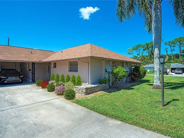 287 Rosewood CT , LEHIGH ACRES, FL 33936