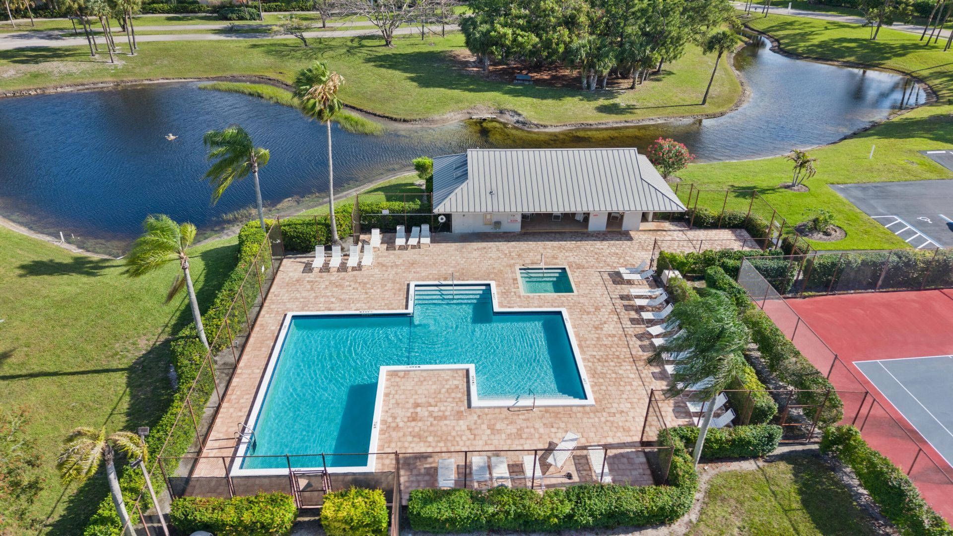 8015 SE Trenton Avenue, Hobe Sound, FL 33455 Photo