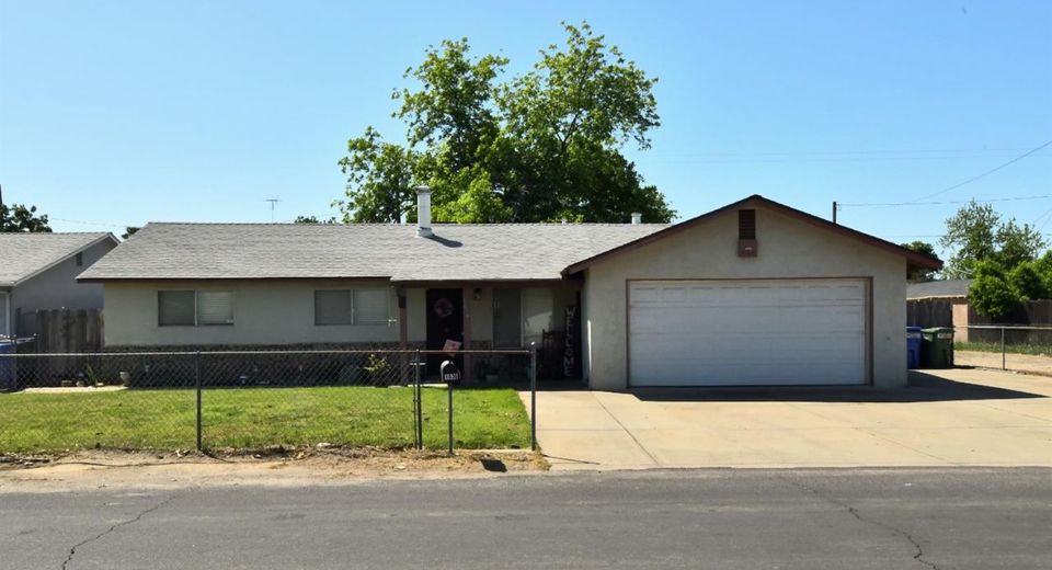 1636 Woodworth Ave, Modesto, CA 95351 Photo