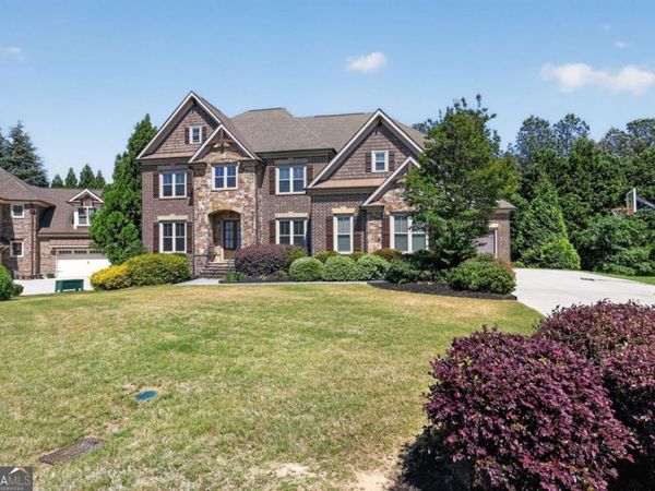 2083 Skybrooke Lane, Hoschton, GA 30548