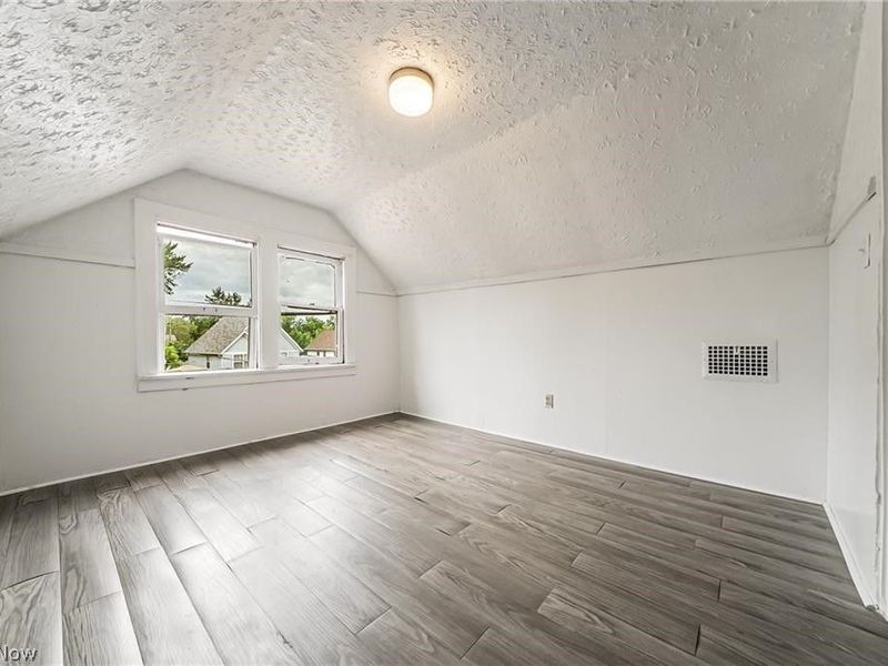 505 E 149th Street, Cleveland, OH 44110 Photo 39