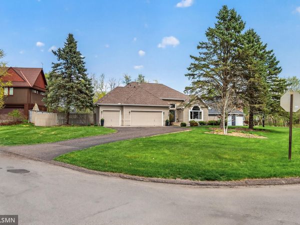 1703 Anderlie Lane W, White Bear Twp, MN 55110