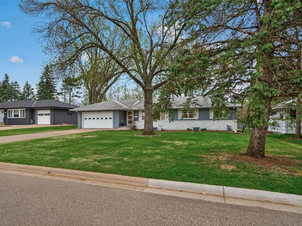 1710 Fry Street, Falcon Heights, MN 55113