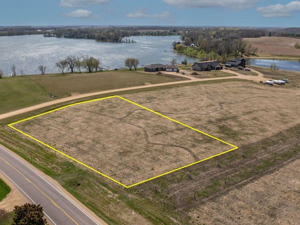 1xxx Lakeview Court, Cleveland, MN 56017