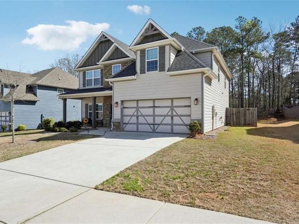 115 Pacific Avenue , Sharpsburg, GA 30277