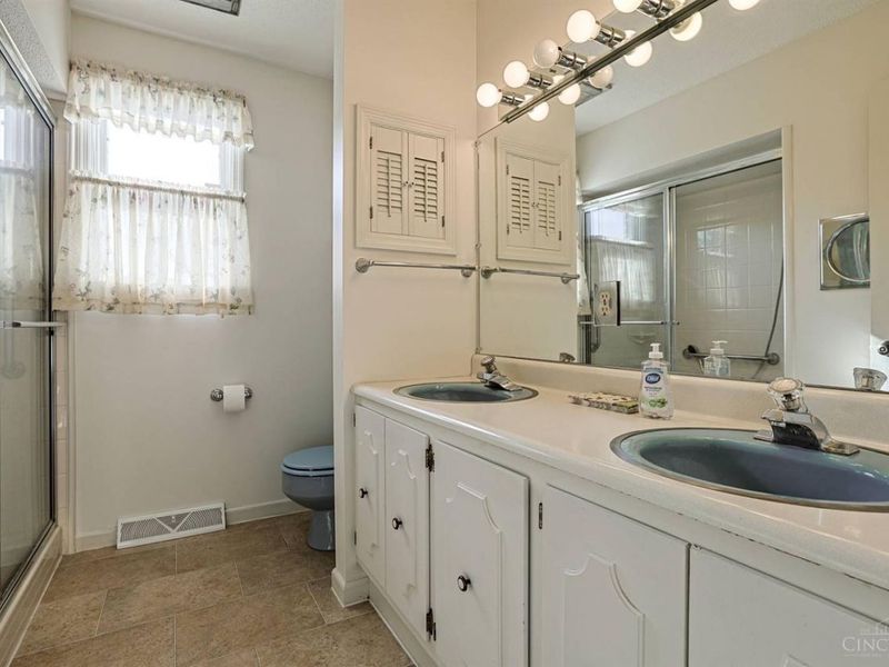 4681 Rose Marie Road, Franklin Twp, OH 45005 Photo 31