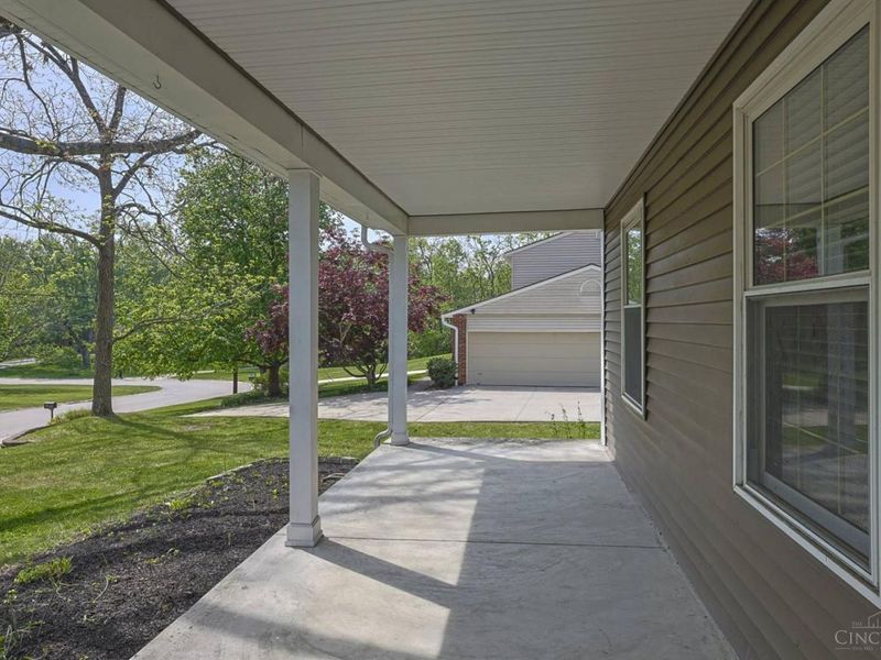 10023 Windzag Lane, Cincinnati, OH 45242 Photo 3