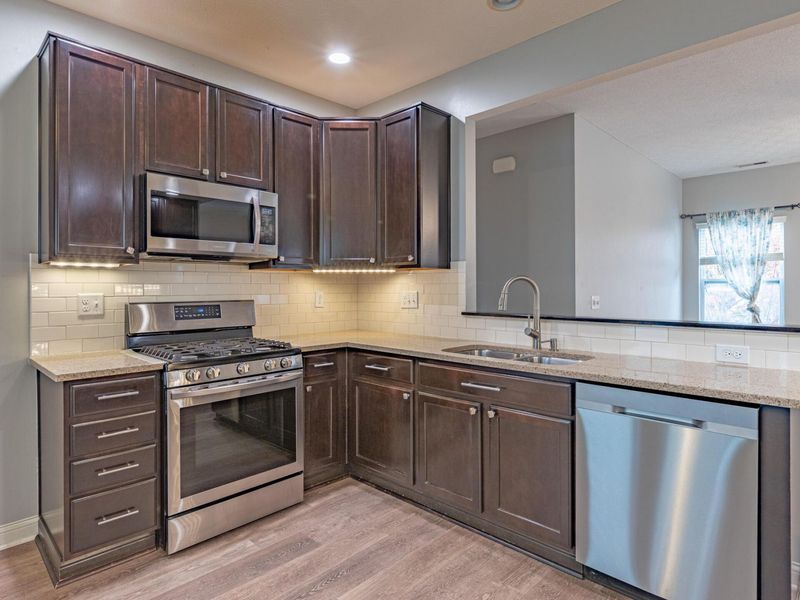 6003 Bell Classic Drive , Westerville, OH 43081 Photo 10