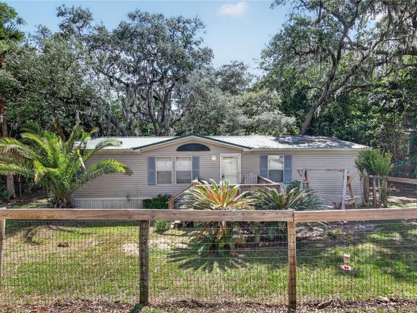 17285 SE 248TH TERRACE , UMATILLA, FL 32784