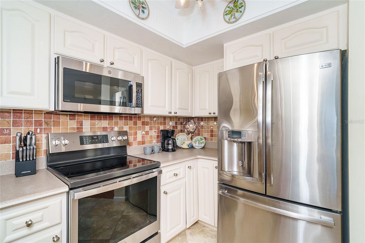 7438 Palm Island Drive, Unit 3712, Placida, FL 33946 Photo