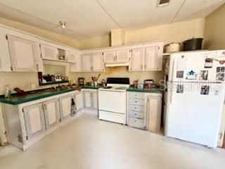 4760 NW 55th Avenue , Bell, FL 32619 Photo