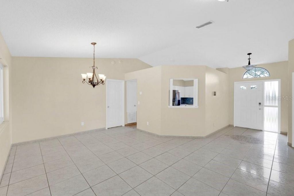 468 Sandpiper Ridge Drive, Orlando, FL 32835 Photo