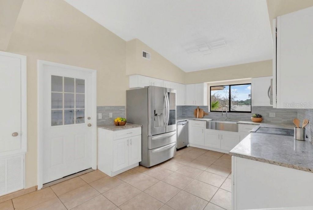 468 Sandpiper Ridge Drive, Orlando, FL 32835 Photo